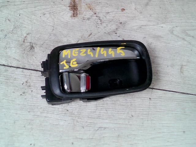 bontott MITSUBISHI LANCER Jobb első Belső Kilincs