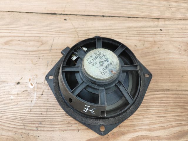 bontott MITSUBISHI LANCER Jobb első Hangszóró