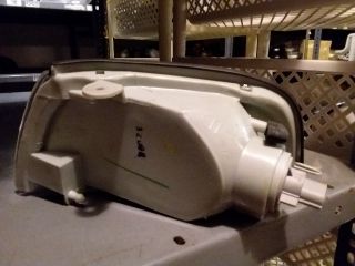 bontott MITSUBISHI LANCER Jobb első Irányjelző