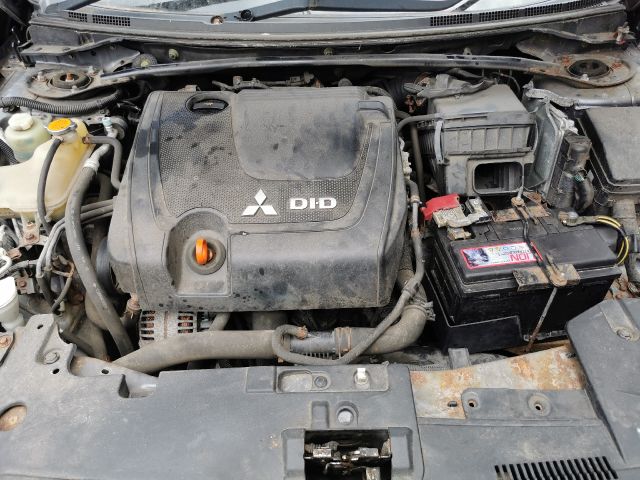 bontott MITSUBISHI LANCER Jobb első Sárvédő Irányjelző