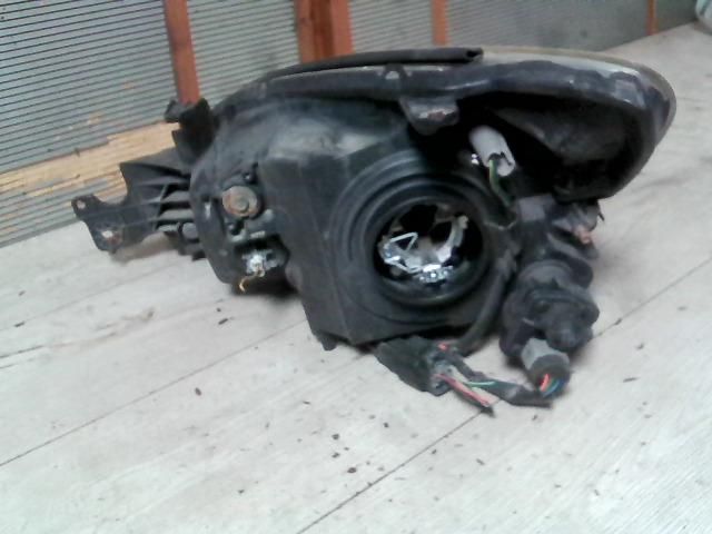 bontott MITSUBISHI LANCER Jobb Fényszóró