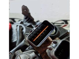 bontott MITSUBISHI LANCER Jobb Fényszóró