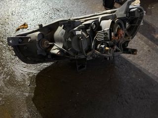 bontott MITSUBISHI LANCER Jobb Fényszóró