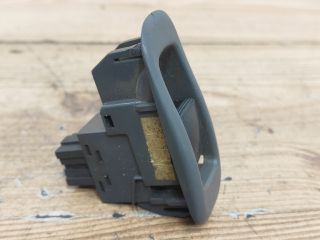 bontott MITSUBISHI LANCER Jobb hátsó Ablakemelő Kapcsoló