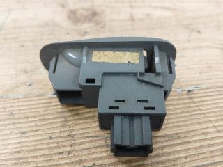 bontott MITSUBISHI LANCER Jobb hátsó Ablakemelő Kapcsoló