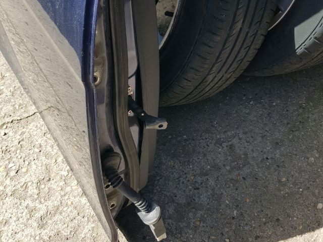 bontott MITSUBISHI LANCER Jobb hátsó Ajtó (Részeivel)