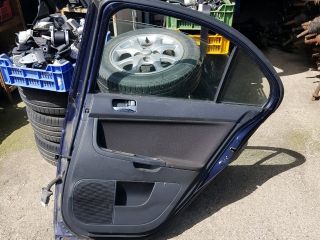 bontott MITSUBISHI LANCER Jobb hátsó Ajtó (Részeivel)