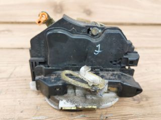 bontott MITSUBISHI LANCER Jobb hátsó Ajtózár