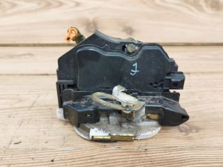 bontott MITSUBISHI LANCER Jobb hátsó Ajtózár