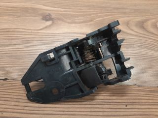 bontott MITSUBISHI LANCER Jobb hátsó Belső Kilincs