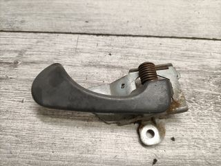 bontott MITSUBISHI LANCER Jobb hátsó Belső Kilincs