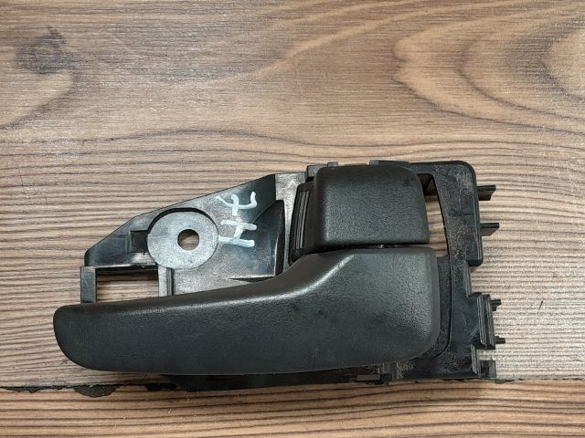 bontott MITSUBISHI LANCER Jobb hátsó Belső Kilincs