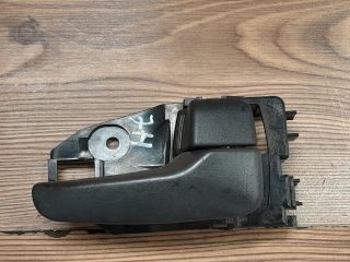 bontott MITSUBISHI LANCER Jobb hátsó Belső Kilincs