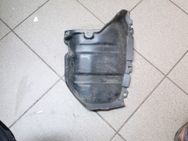 bontott MITSUBISHI LANCER Jobb hátsó Dobbetét (Kerékjárati, Műanyag)