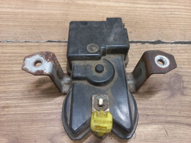 bontott MITSUBISHI LANCER Jobb hátsó Központizár Motor