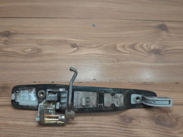 bontott MITSUBISHI LANCER Jobb hátsó Külső Kilincs