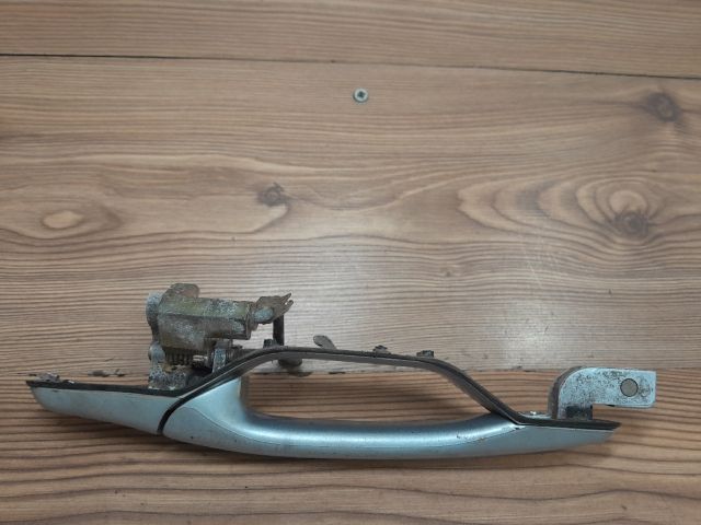 bontott MITSUBISHI LANCER Jobb hátsó Külső Kilincs