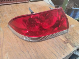 bontott MITSUBISHI LANCER Jobb Hátsó Lámpa