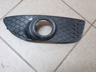 bontott MITSUBISHI LANCER Jobb Ködfényszóró Lámpakeret