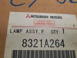 bontott MITSUBISHI LANCER Jobb Ködfényszóró