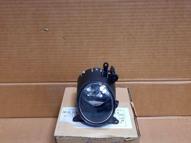 bontott MITSUBISHI LANCER Jobb Ködfényszóró