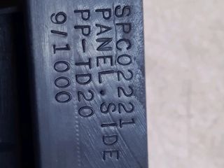 bontott MITSUBISHI LANCER Jobb Szellőző