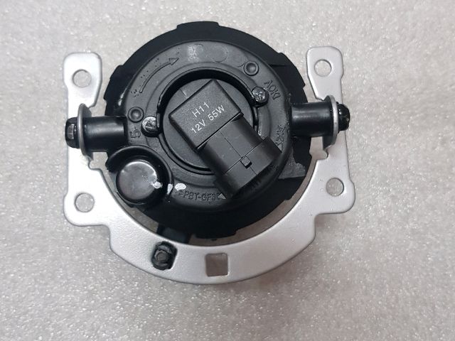 bontott MITSUBISHI LANCER Ködfényszóró (Pozíciófüggetlen)