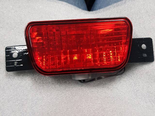 bontott MITSUBISHI LANCER Ködzárófény