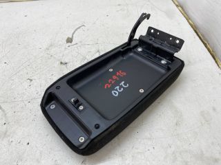 bontott MITSUBISHI LANCER Könyöklő