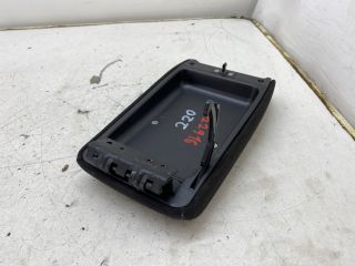 bontott MITSUBISHI LANCER Könyöklő