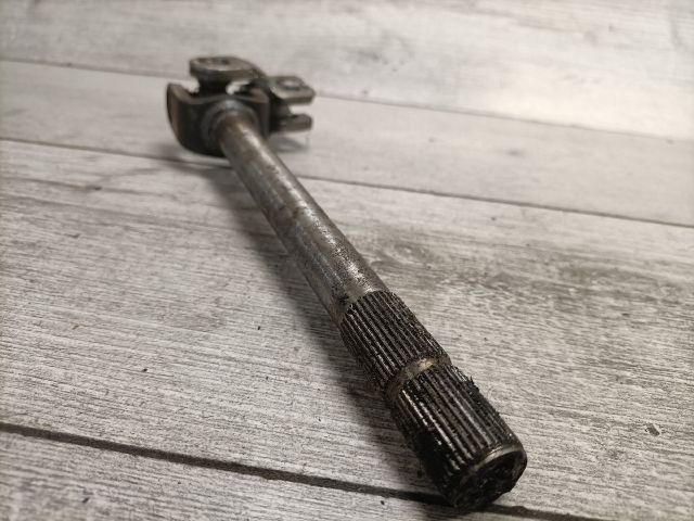 bontott MITSUBISHI LANCER Kormánykardán