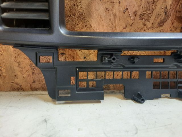 bontott MITSUBISHI LANCER Középkonzol Keret