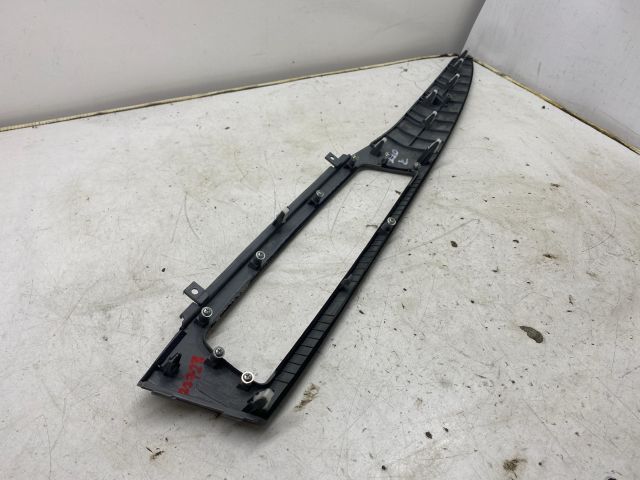 bontott MITSUBISHI LANCER Középső Műszerfal Díszléc