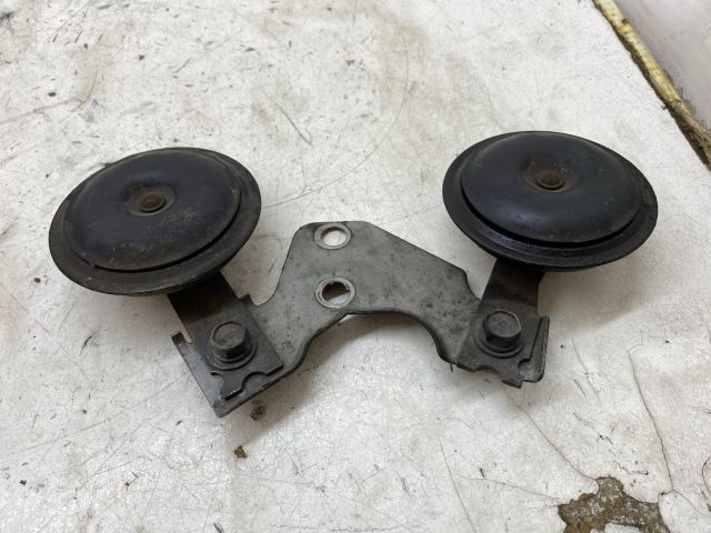 bontott MITSUBISHI LANCER Kürt