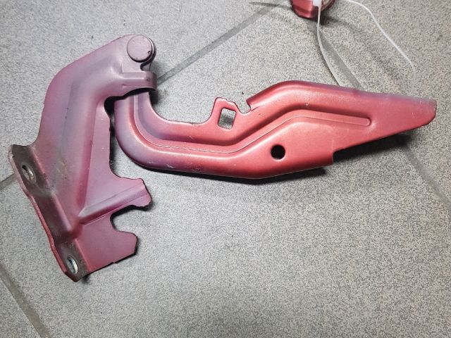 bontott MITSUBISHI LANCER Motorháztető Jobb Zsanér