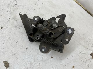 bontott MITSUBISHI LANCER Motorháztető Zárszerkezet