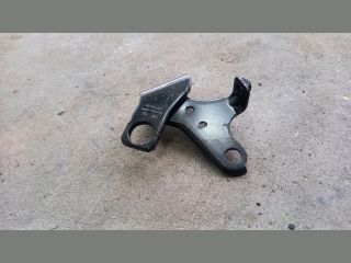 bontott MITSUBISHI LANCER Nívópálca Hüvely