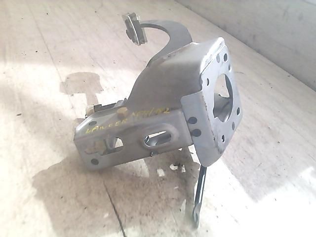 bontott MITSUBISHI LANCER Pedálbak