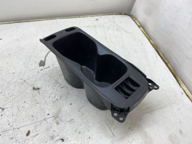 bontott MITSUBISHI LANCER Pohártartó