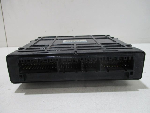 bontott MITSUBISHI LANCER Porlasztó Elektronika