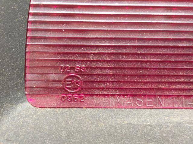 bontott MITSUBISHI LANCER Pótféklámpa