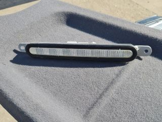 bontott MITSUBISHI LANCER Pótféklámpa