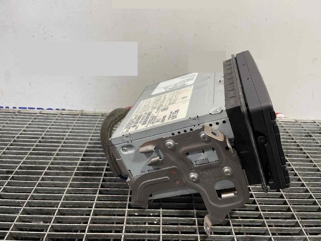 bontott MITSUBISHI LANCER Rádió / CD