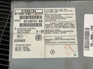 bontott MITSUBISHI LANCER Rádió / CD