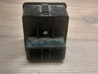 bontott MITSUBISHI LANCER Tükör Kapcsoló