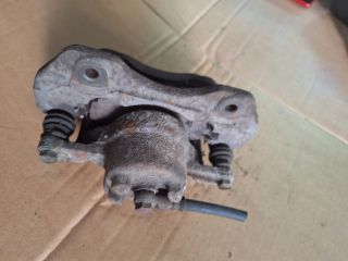 bontott MITSUBISHI LANCER VII Bal első Féknyereg Munkahengerrel