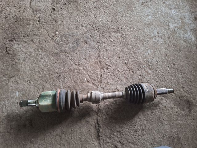 bontott MITSUBISHI LANCER VII Bal Féltengely