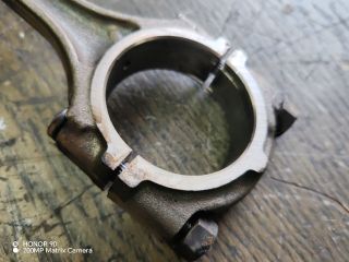 bontott MITSUBISHI LANCER VII Dugattyú és Hajtókar