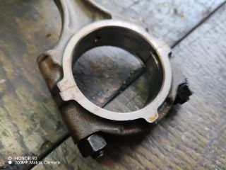 bontott MITSUBISHI LANCER VII Dugattyú és Hajtókar