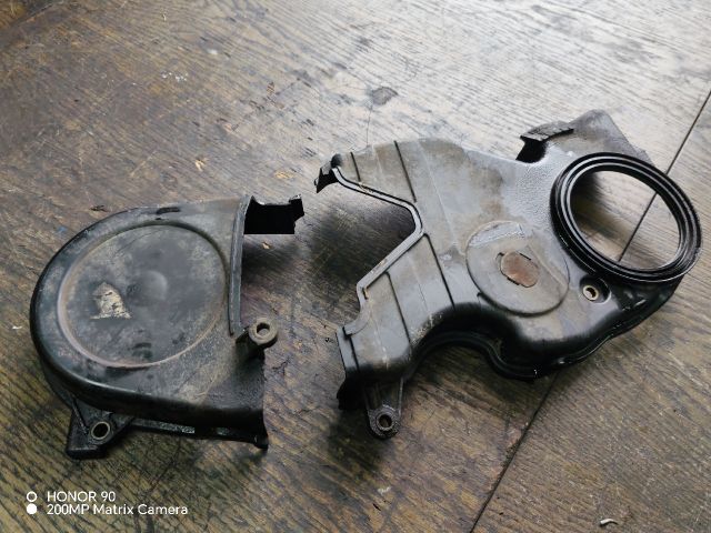 bontott MITSUBISHI LANCER VII Első Vezérlés Burkolat